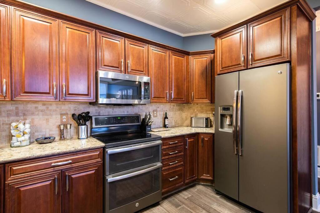 Downtown Sophistication/ Two Bedroom / Two Bath Louisville Kültér fotó